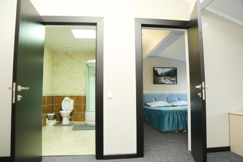 Korkem Tau Astana Exterior foto